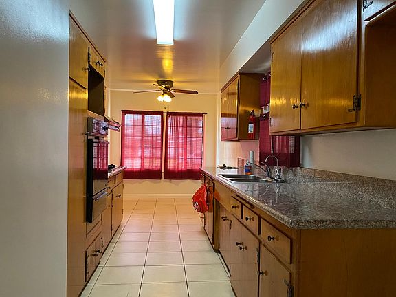5th image of 1031 W Ituni St