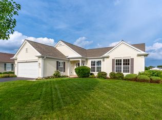 12910 Crestview Dr, Huntley, IL 60142