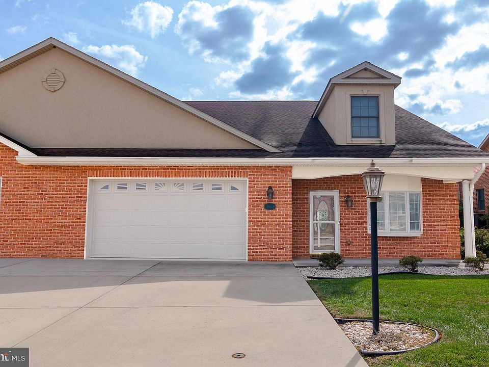 1st image of 19413 Moonstone Dr