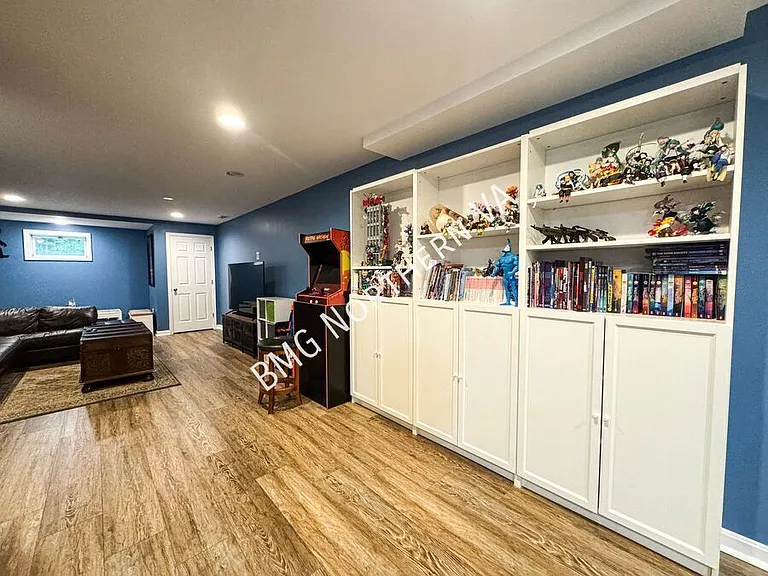 4800 Occoquan Overlook — Photo 40