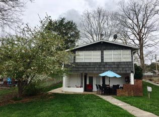 852 Pinehaven Dr, New London, NC 28127