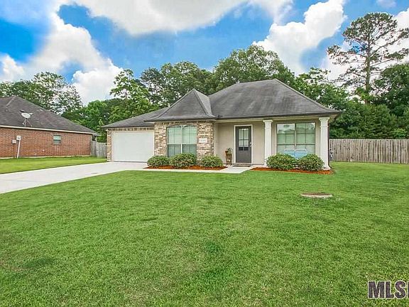 5th image of 26382 Feliciana Dr
