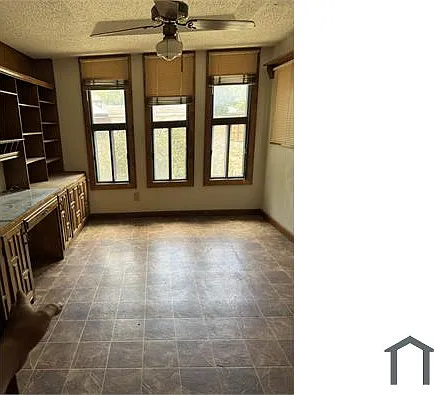 1422 Kingsbridge Dr