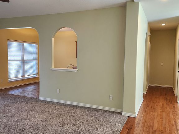 5th image of 4 Upwell Ln