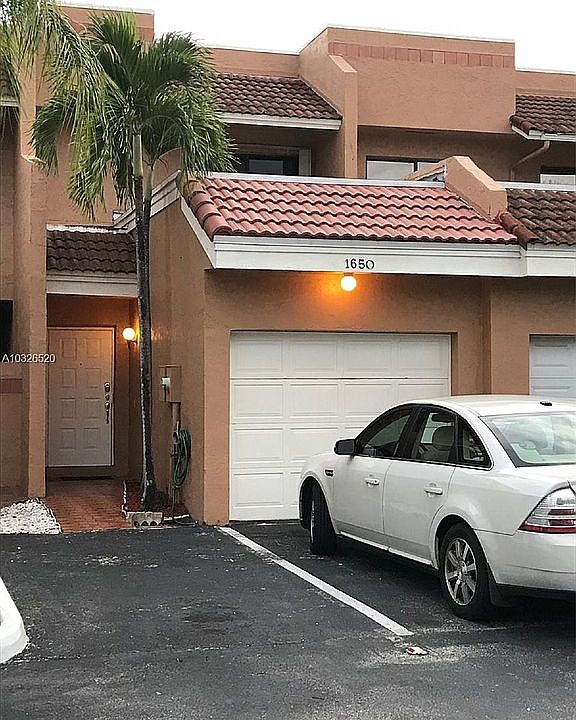 1st image of 1650 SW 120th Ter