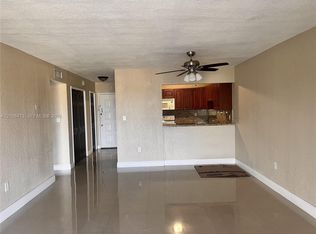 6970 NW 186th St APT 3-510, Hialeah, FL 33015