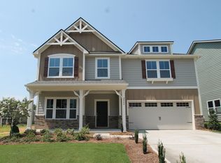 2048 Fuschia Ct, Tega Cay, SC 29708