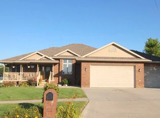 1803 N 30th St, Norfolk, NE 68701