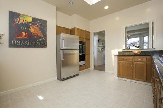4th image of 2230 Pacific Ave APT 203