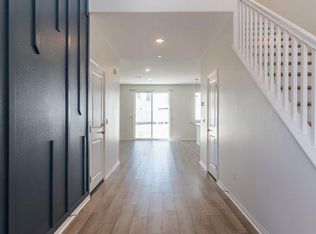 897 Half Moon Ave, Redlands, CA 92374
