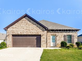 240 White Oak Cir, Lincoln, AL 35096