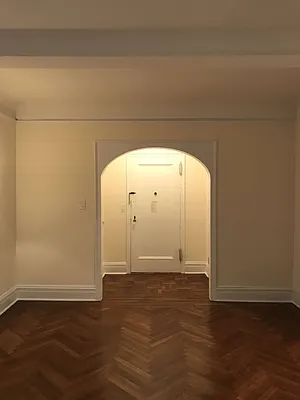 Rented by City & Suburban | media 41