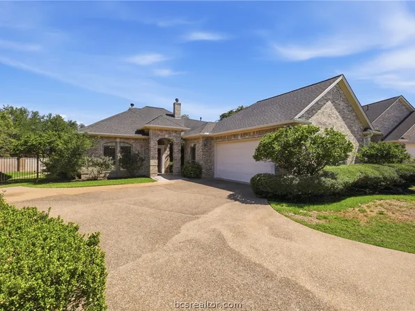 4920 Fairfield Ct, Bryan, TX 77802