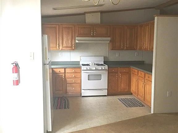 2nd image of 4288 Canalside Dr
