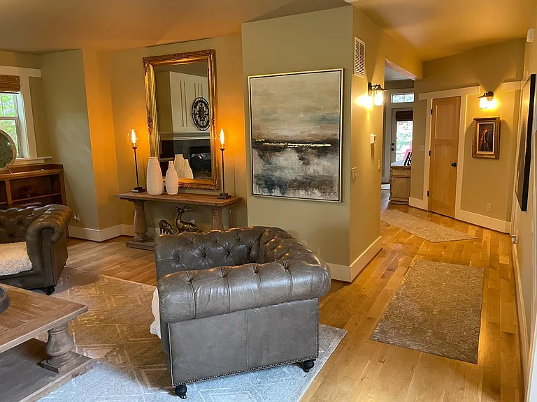 837 Yosemite Dr — Photo 5