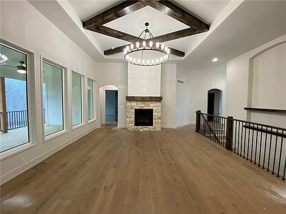 4th image of 12655 NW Larkspur Ln