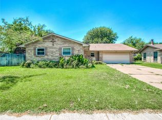3021 Beverly Dr, Edmond, OK 73013