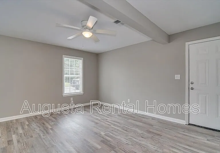 154 Conifer Dr — Photo 5