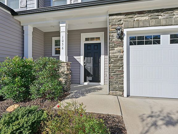 2nd image of 1056 Arbor Edge Ln