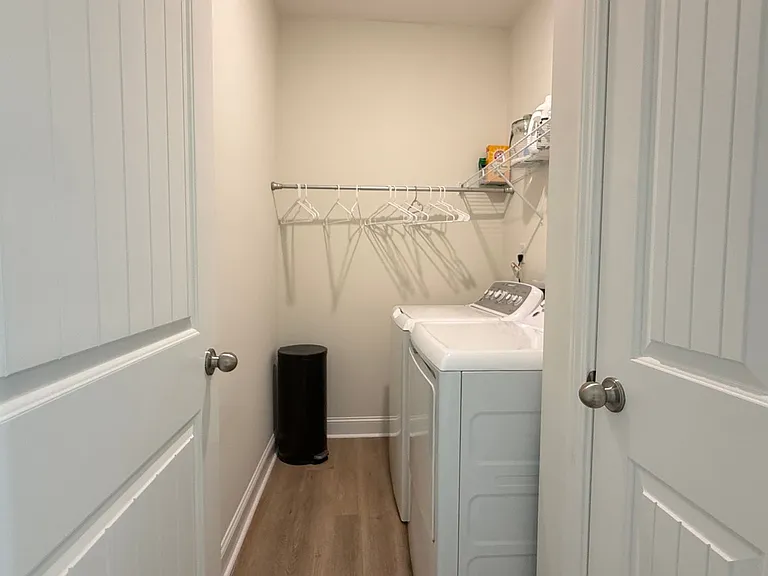 364 McClelland Rd NE — Photo 23