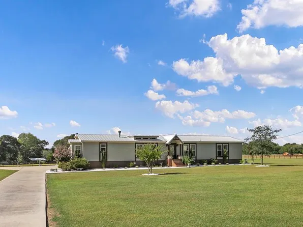 2035 Wicksburg Rd, Newton, AL 36352