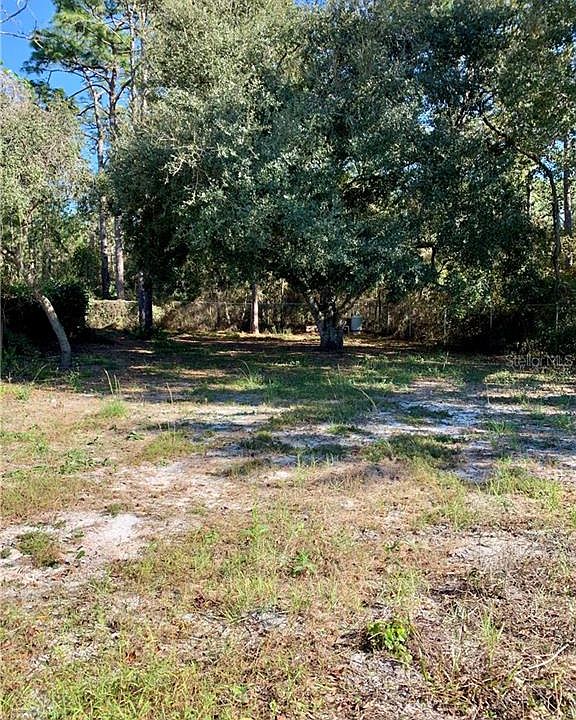 2nd image of 1046 Howland Blvd