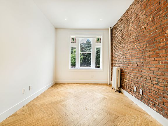 5th image of 182 Prospect Park W APT 4