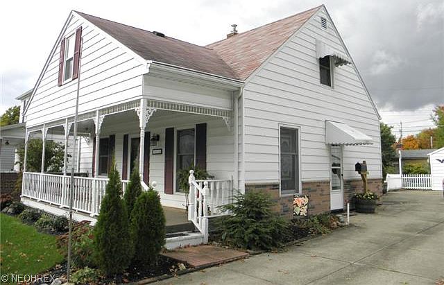 1st image of 2415 Shaw Ave