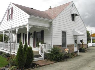 2415 Shaw Ave, Cuyahoga Falls, OH 44223