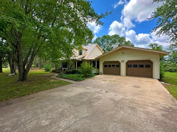 302 Altman Dr, Mountain View, AR 72560