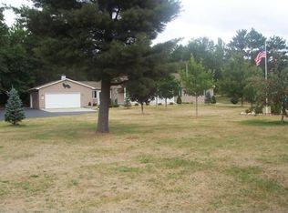 1334 N Shore Dr, Gaylord, MI 49735