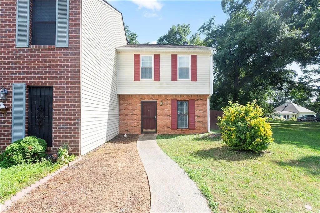 2 bed, 2.5 bath, 1092 sqft, $1,700 — Photo 1