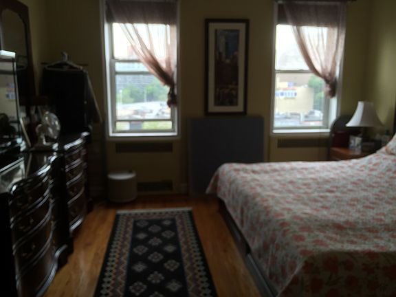 4th image of 6389 Saunders St