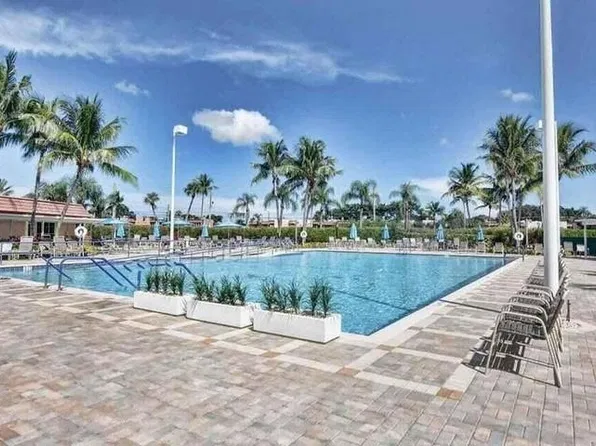 634 Saxony Ln Unit 634, Delray Beach, FL 33446
