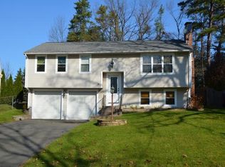 40 Lido Rd, Unionville, CT 06085