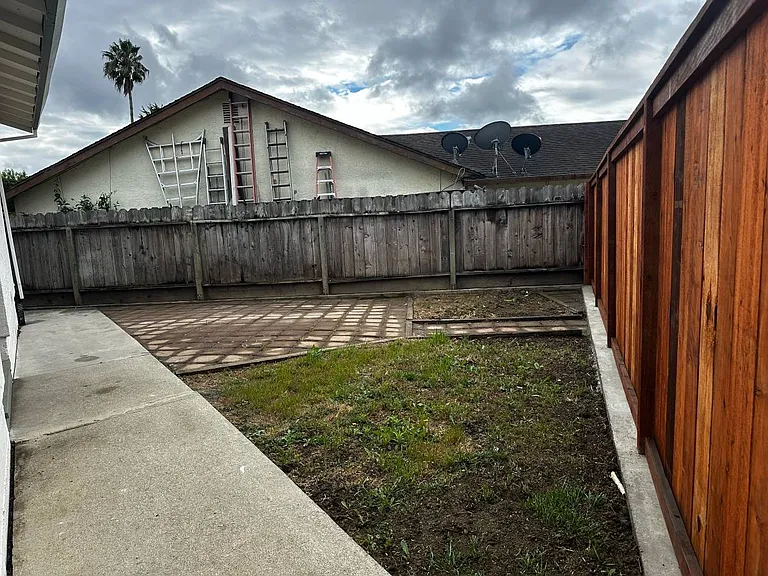 63 Faith Dr #63 — Photo 12