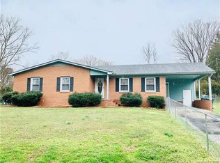 6315 Roanoke Dr, Kannapolis, NC 28081