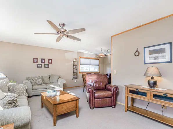 731 Rathbun Avenue image 6 of 33