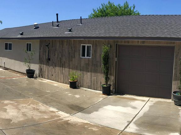 Private front driveway