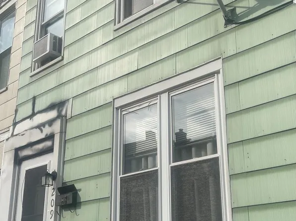 209 Park Pl, York, PA 17401