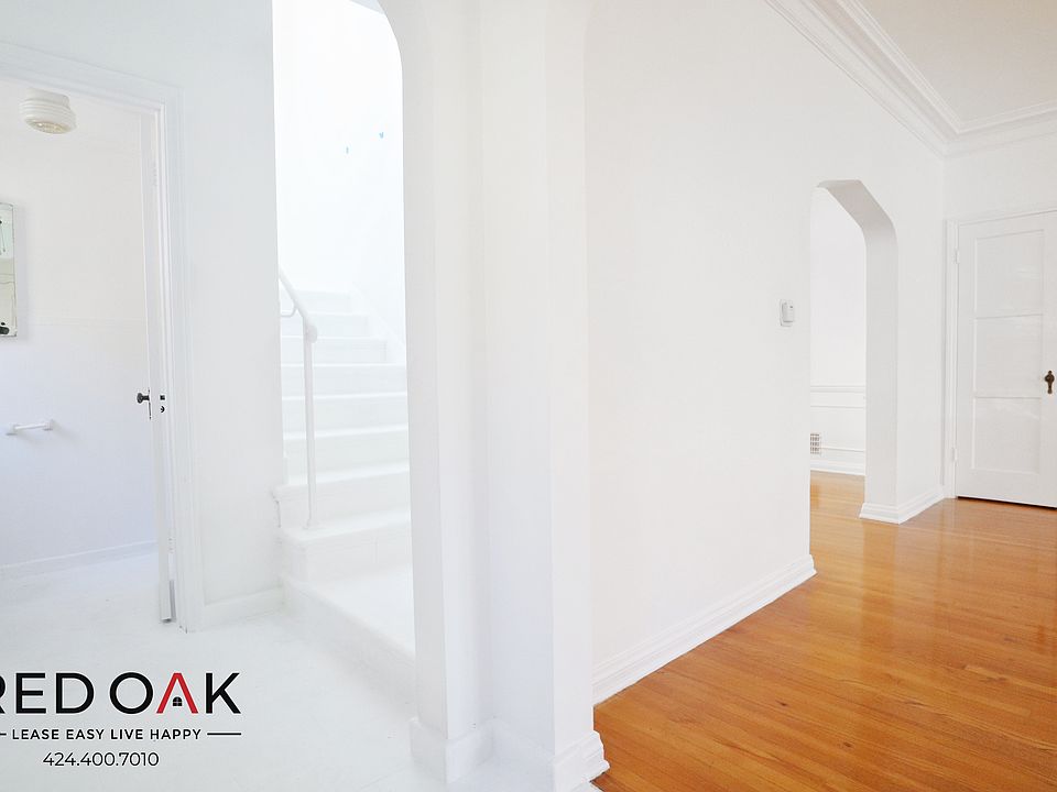 1st image of 900 S Mansfield Ave #900