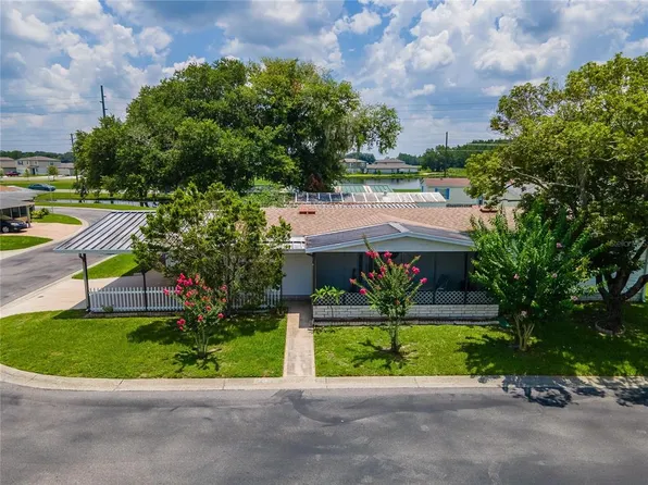 3022 Short Leaf St, Zephyrhills, FL 33543