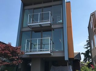 3214 Arapahoe Pl W, Seattle, WA 98199