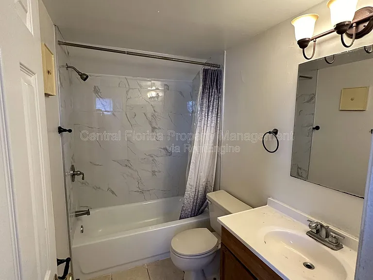 2707 Hunt Club Ln — Photo 10