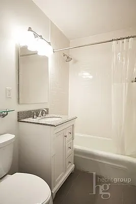 Rented by Hecht Group | media 27