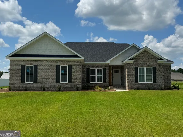 46 Oak St, Statesboro, GA 30458