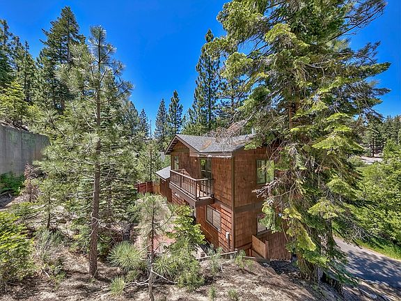 3rd image of 563 Ansaldo Acres Dr