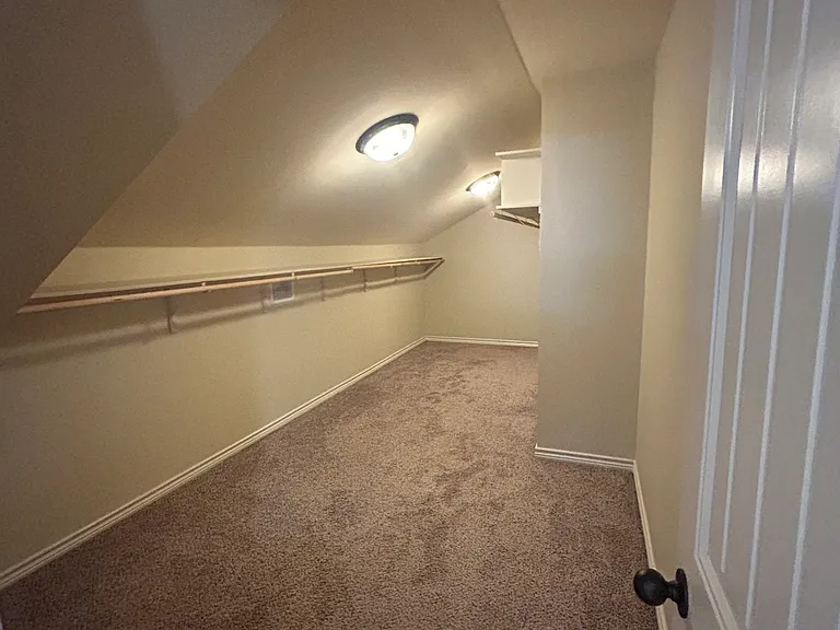 922 Dove Run Trl — Photo 16
