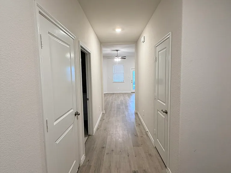 3608 Bedrock Way — Photo 2