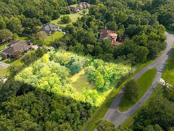 3rd image of 38 Arbor Ln